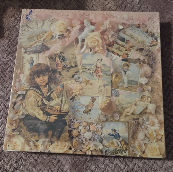 Springbok Other - Vintage 500 Piece Puzzle with Children and Seashells - Seaside Treasures - 1993